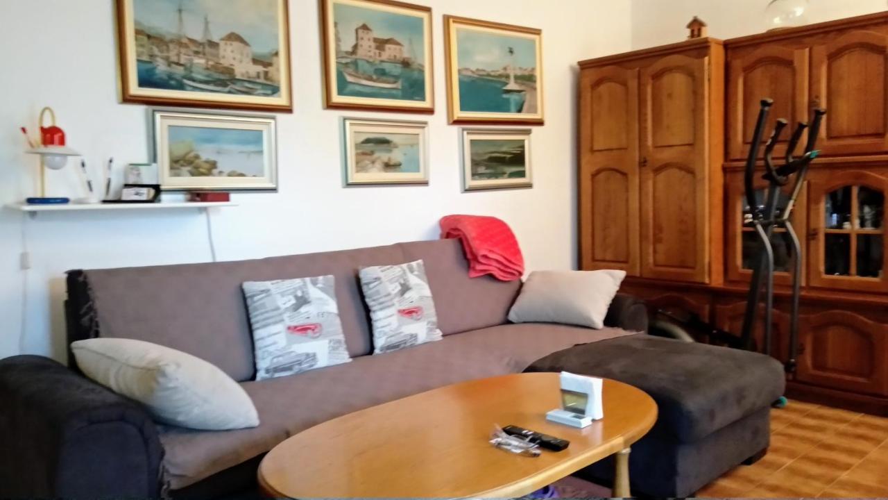 Apartman Tonka Kaštela Zewnętrze zdjęcie