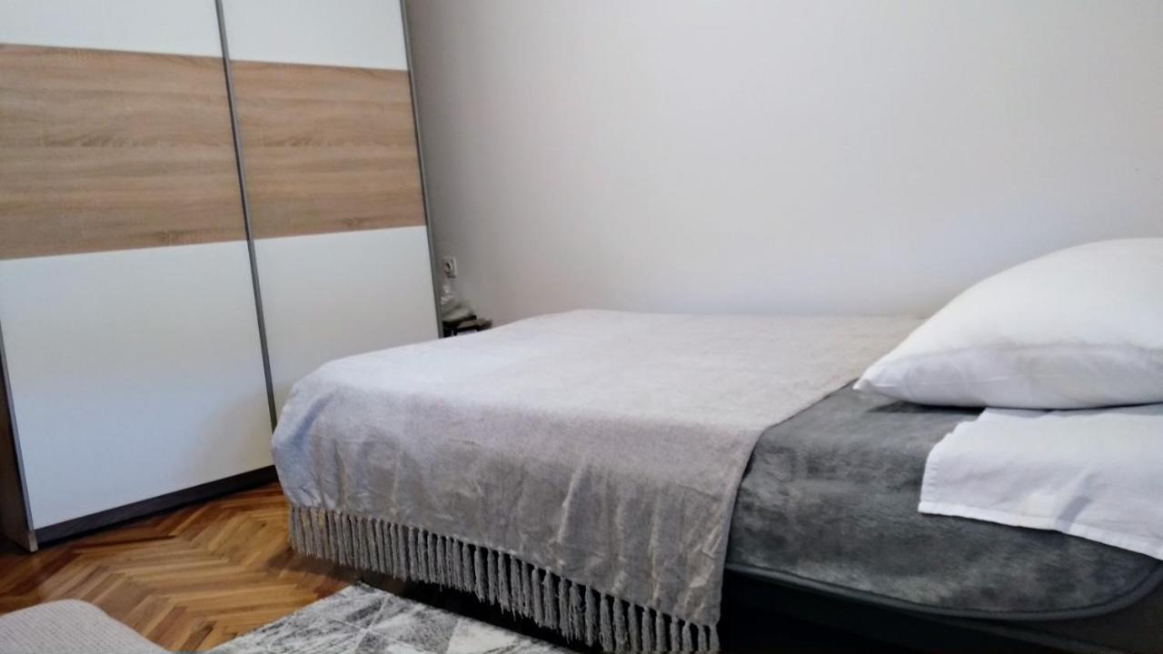 Apartman Tonka Kaštela Zewnętrze zdjęcie