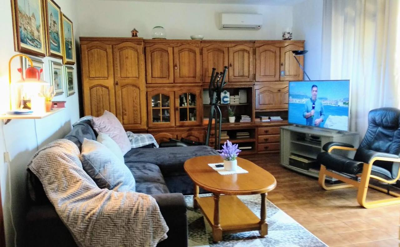Apartman Tonka Kaštela Zewnętrze zdjęcie